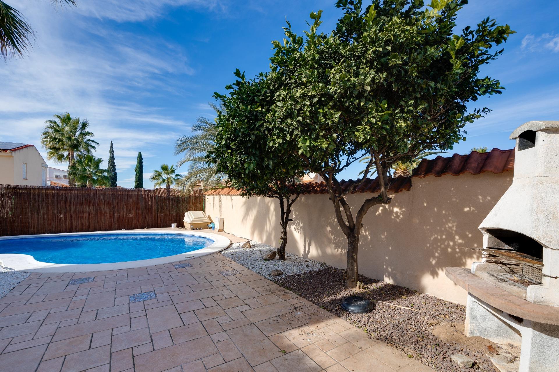 Villa for Sale in Torrevieja, Alicante