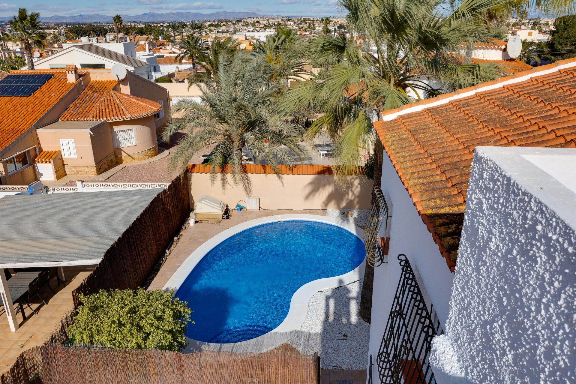 Villa for Sale in Torrevieja, Alicante