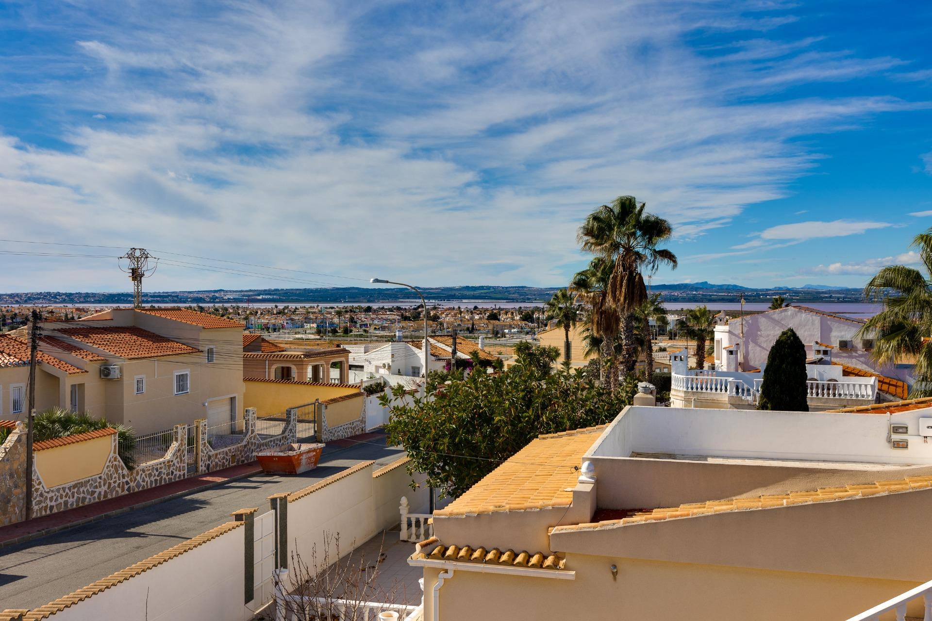 Villa for Sale in Torrevieja, Alicante