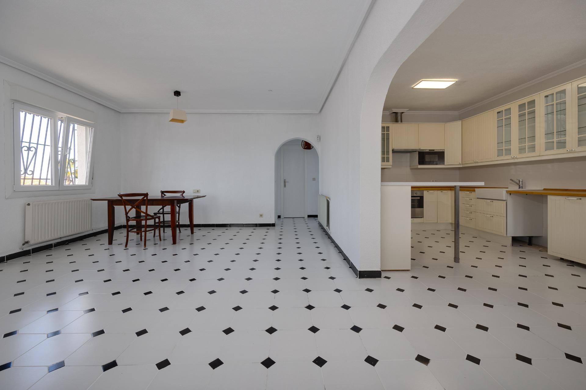 Villa for Sale in Torrevieja, Alicante
