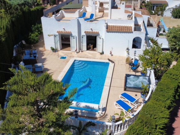 Semi Detached for Sale in Torrevieja, Alicante