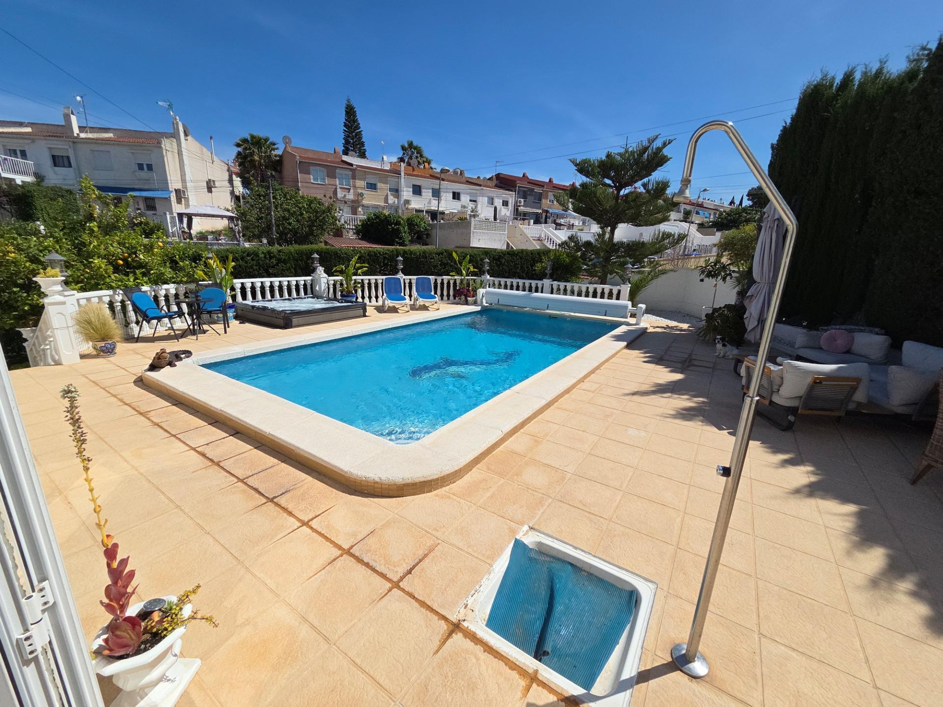 Semi Detached for Sale in Torrevieja, Alicante