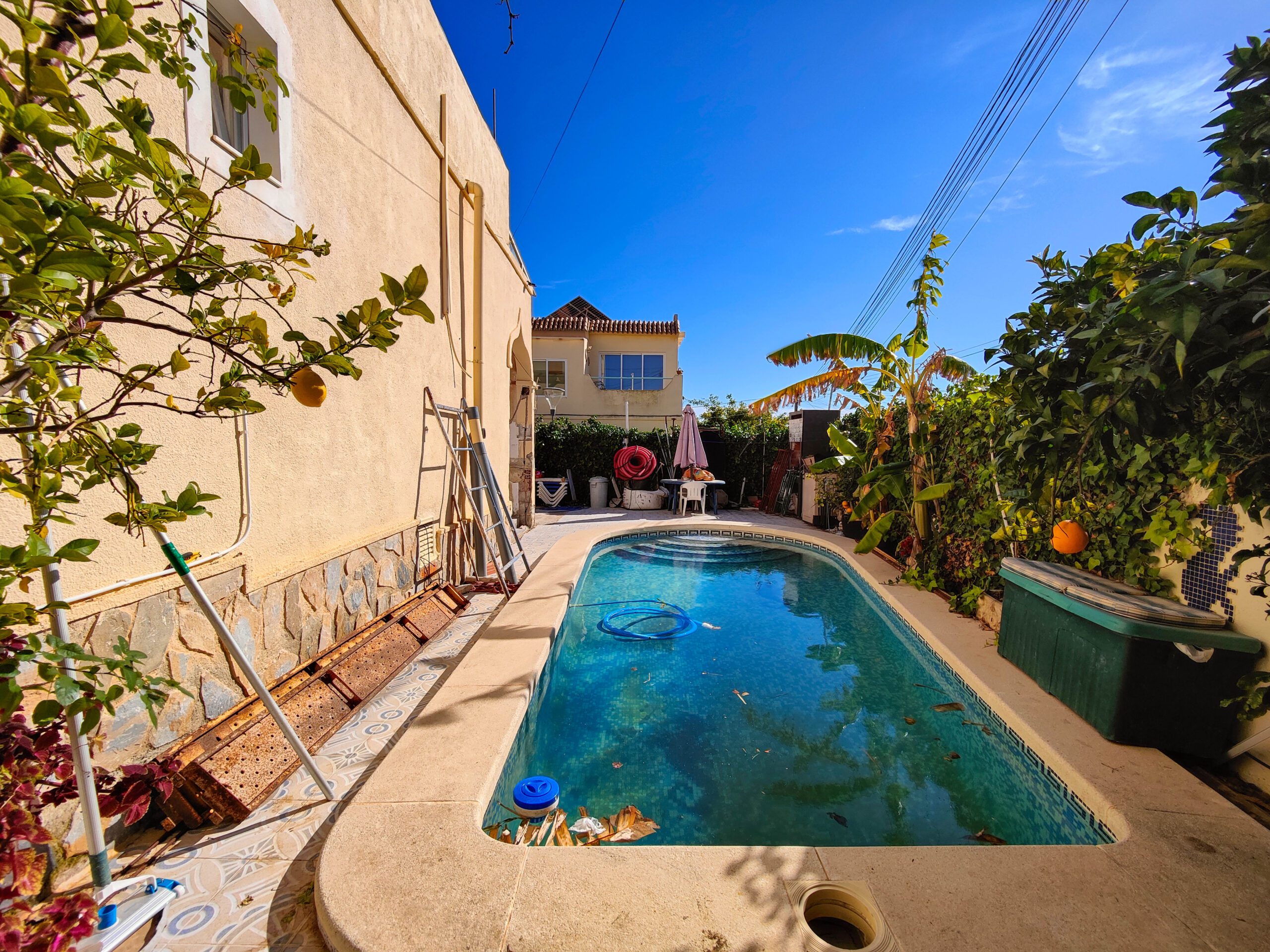 Villa for Sale in San Miguel de Salinas, Alicante