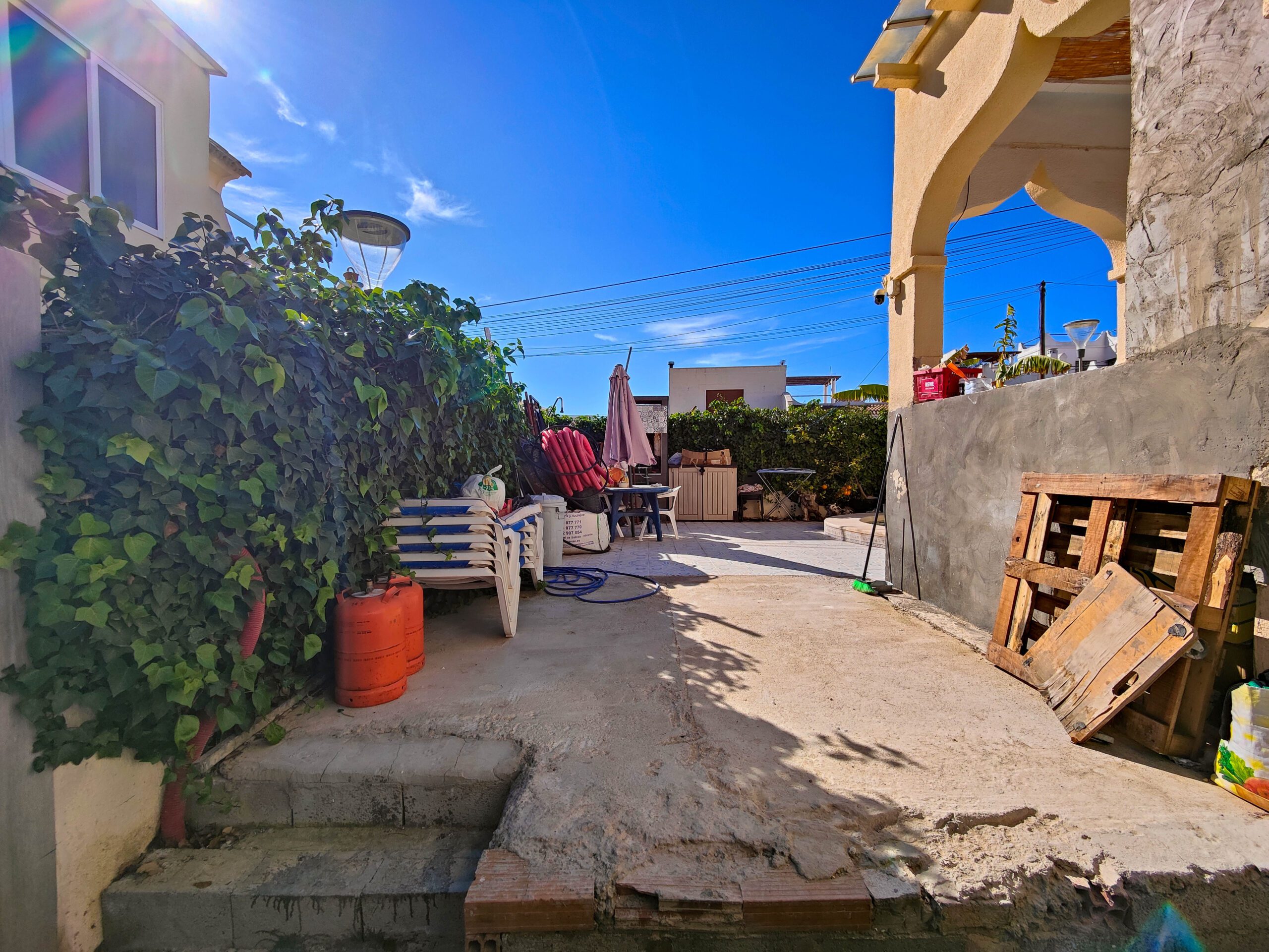Villa for Sale in San Miguel de Salinas, Alicante