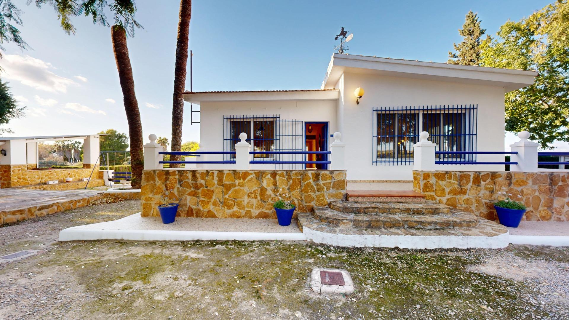 Villa for Sale in Orihuela, Alicante