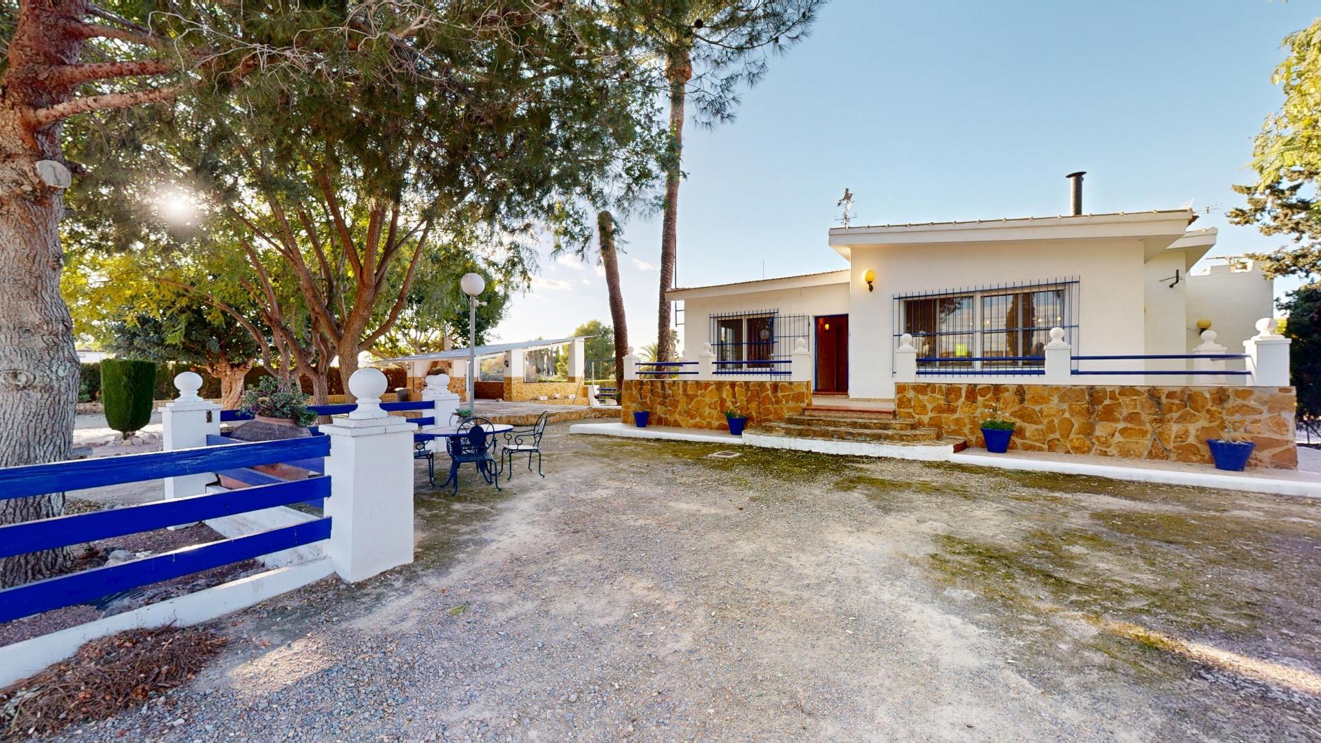 Villa for Sale in Orihuela, Alicante