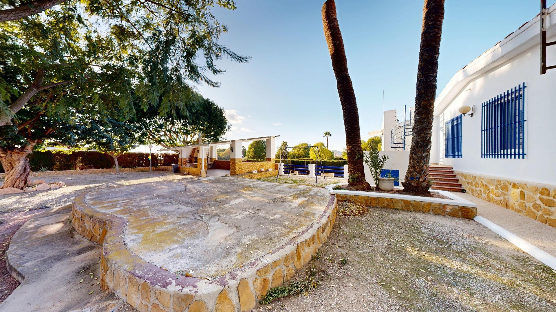 Villa for Sale in Orihuela, Alicante