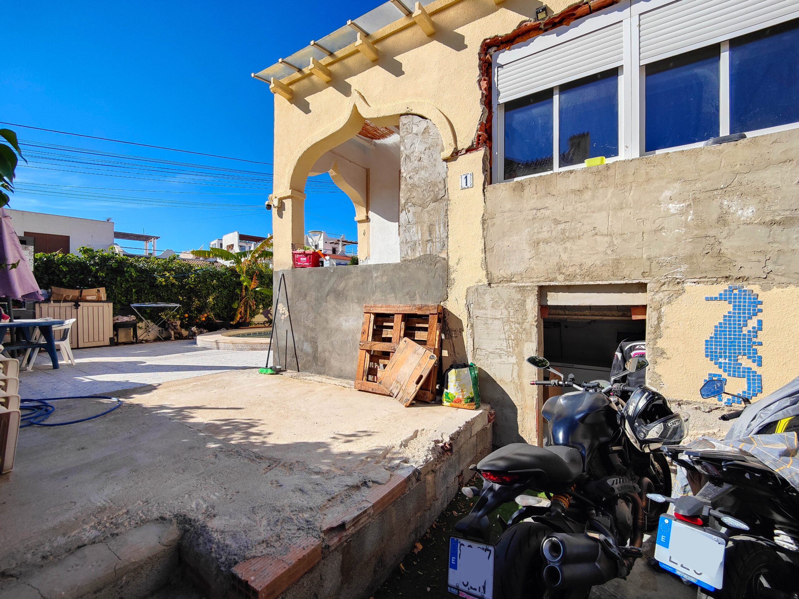 Villa for Sale in San Miguel de Salinas, Alicante