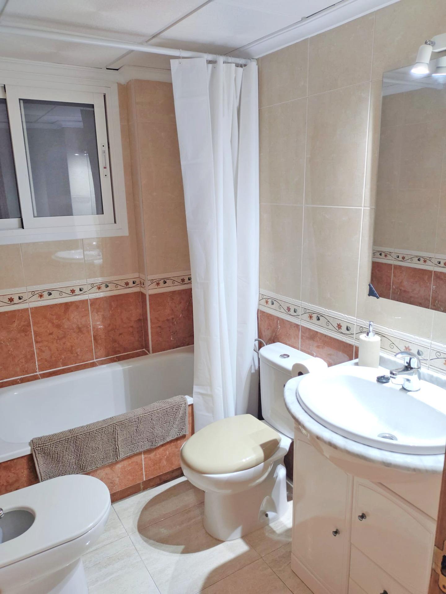 Apartment for Sale in Guardamar del Segura, Alicante