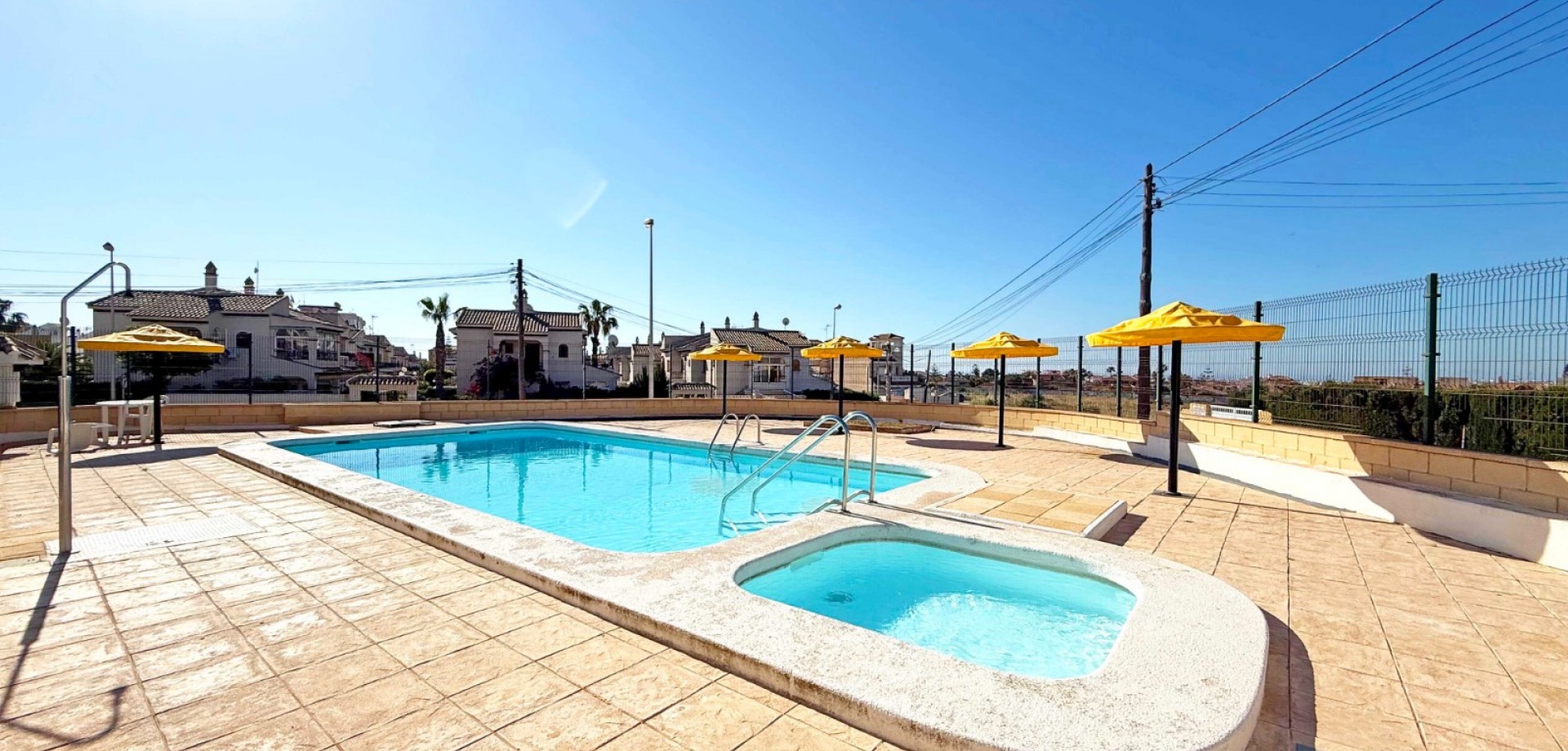 Bungalow for Sale in Torrevieja, Alicante
