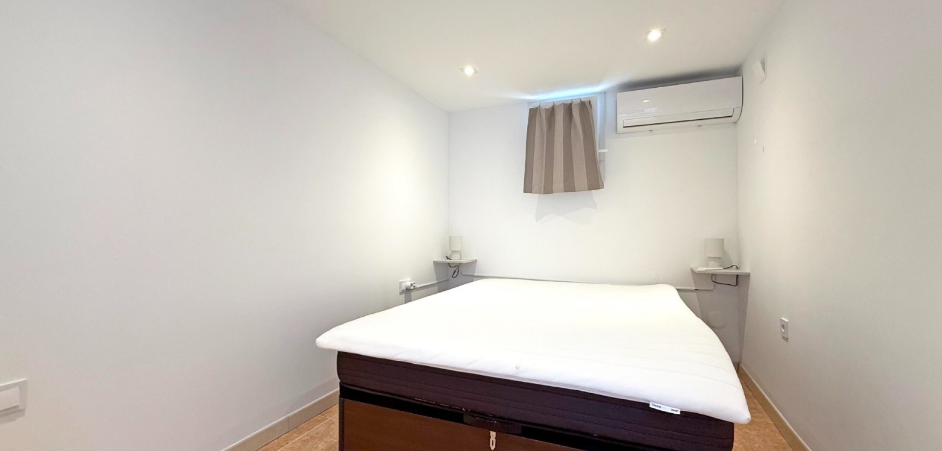 Bungalow for Sale in Torrevieja, Alicante