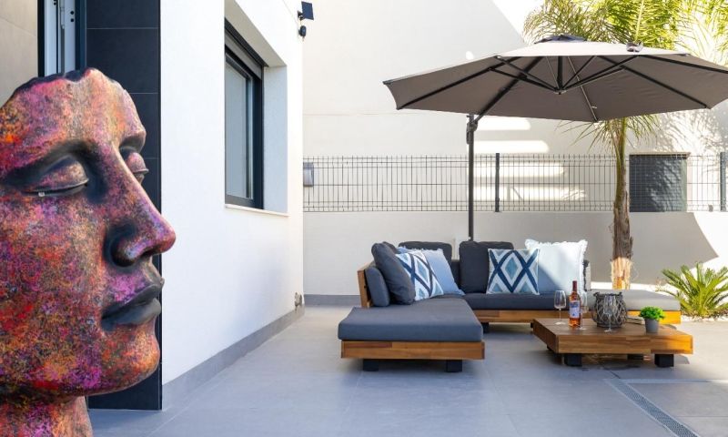 Villa for Sale in Algorfa, Alicante