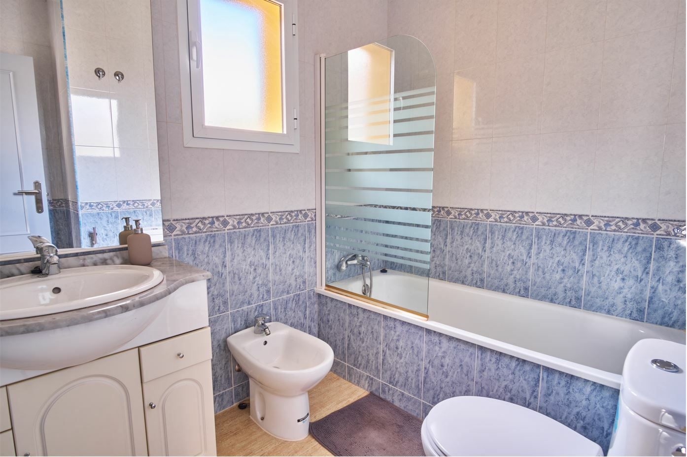 Villa for Sale in Los Montesinos, Alicante