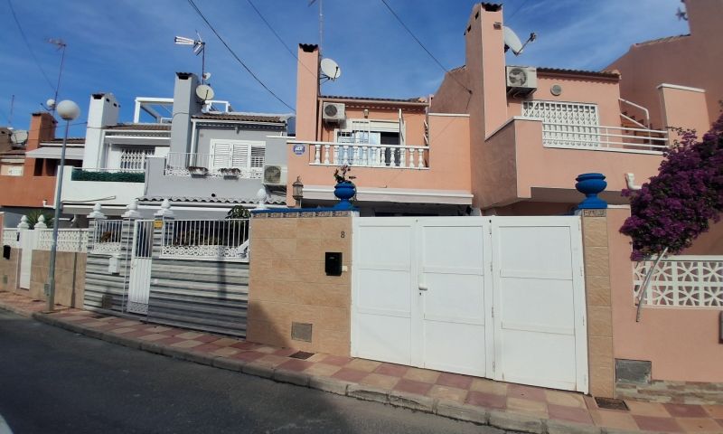 Duplex for Sale in Torrevieja, Alicante
