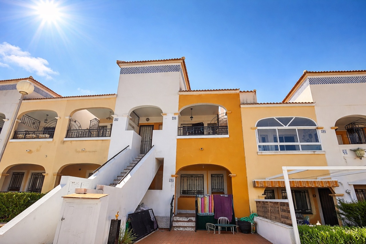 Apartment for Sale in Los Altos, Alicante