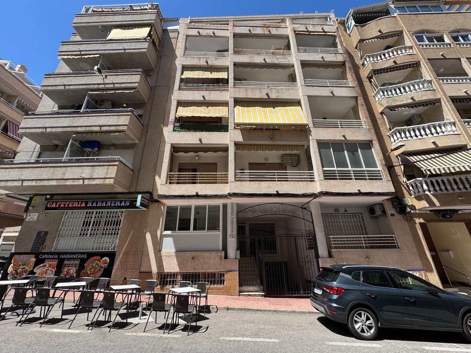 Apartment for Sale in Torrevieja, Alicante