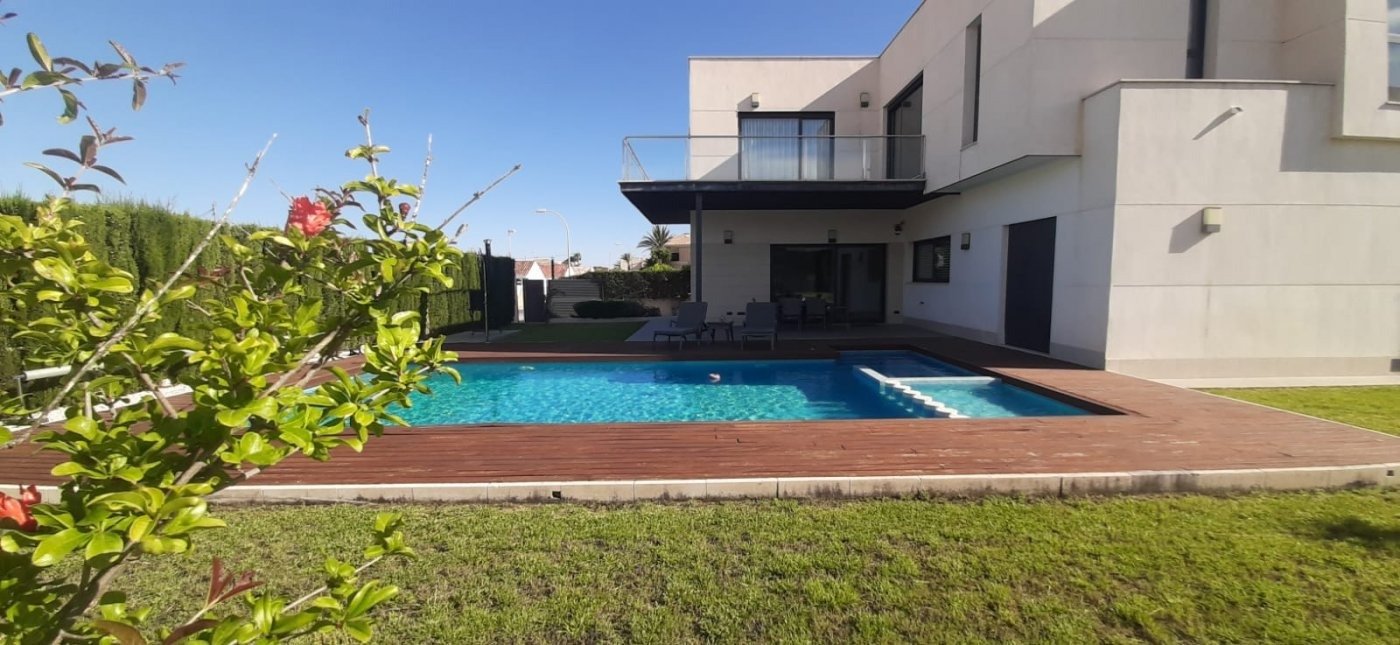 Villa for Sale in San Javier, Murcia