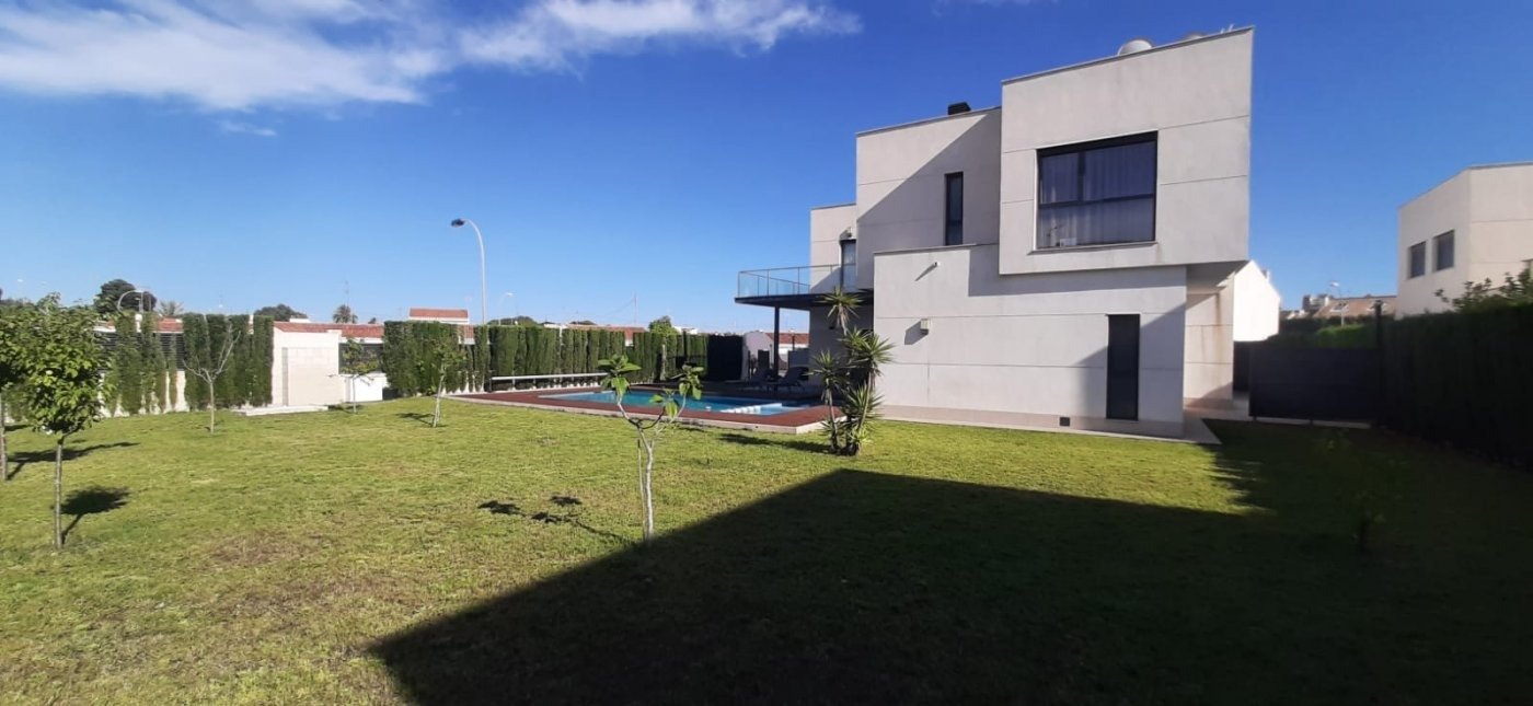 Villa for Sale in San Javier, Murcia