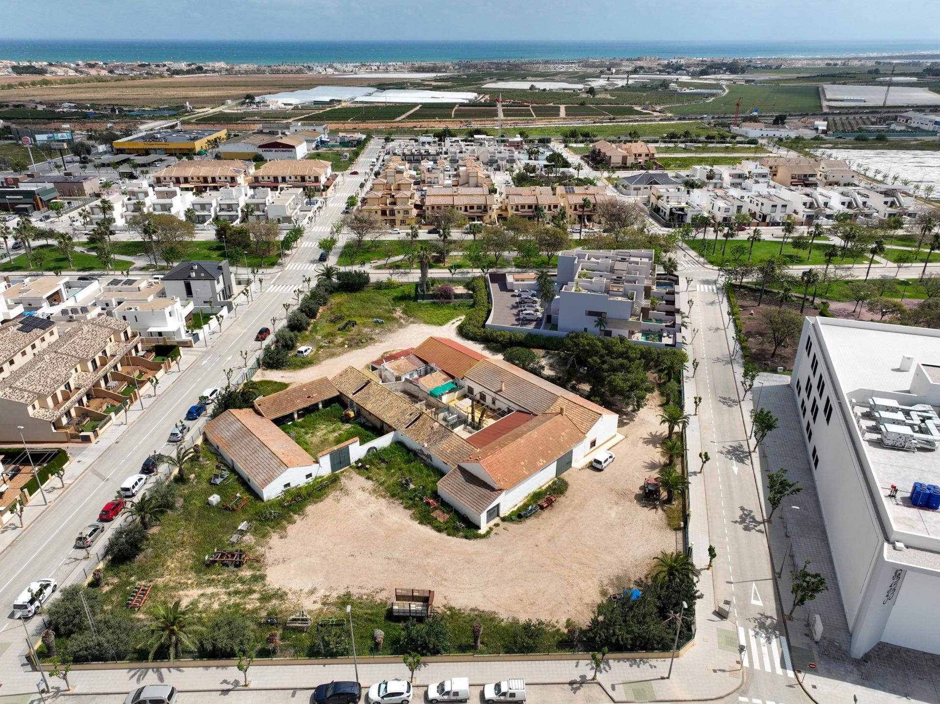New Build Apartments with Sea Views in Vera Playa, Almería