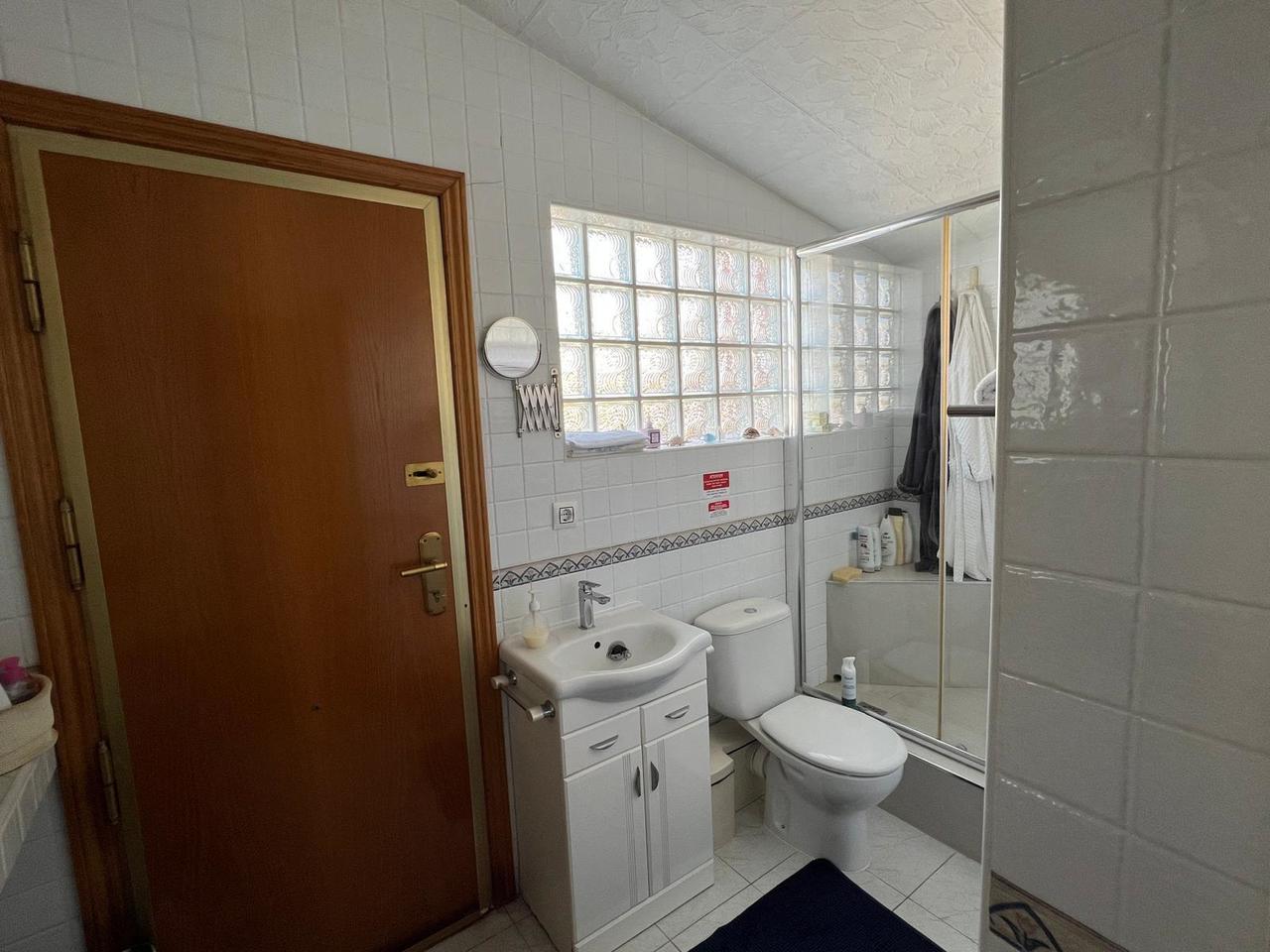 Villa for Sale in Cabo Roig, Alicante