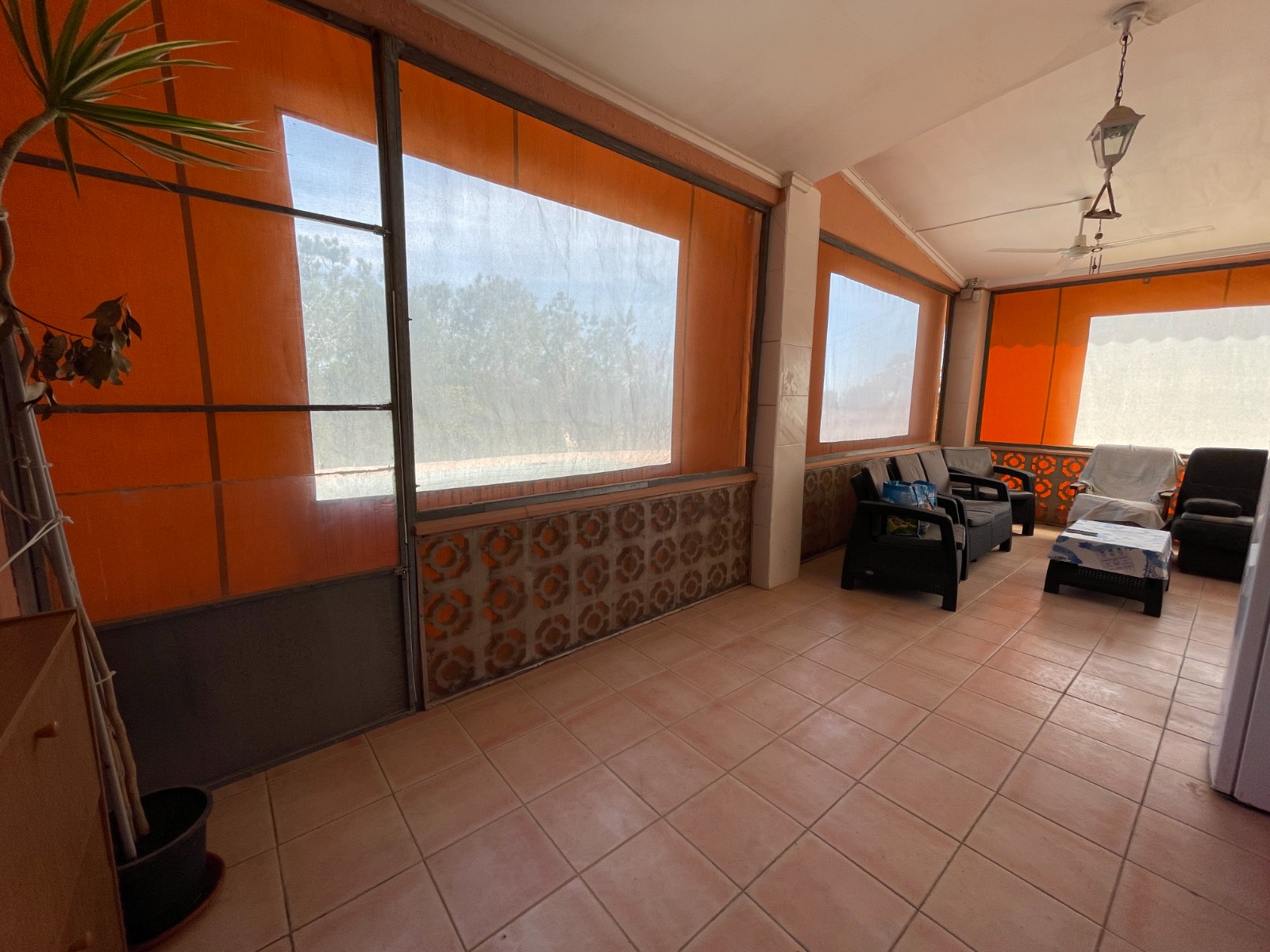 Villa for Sale in Guardamar del Segura, Alicante