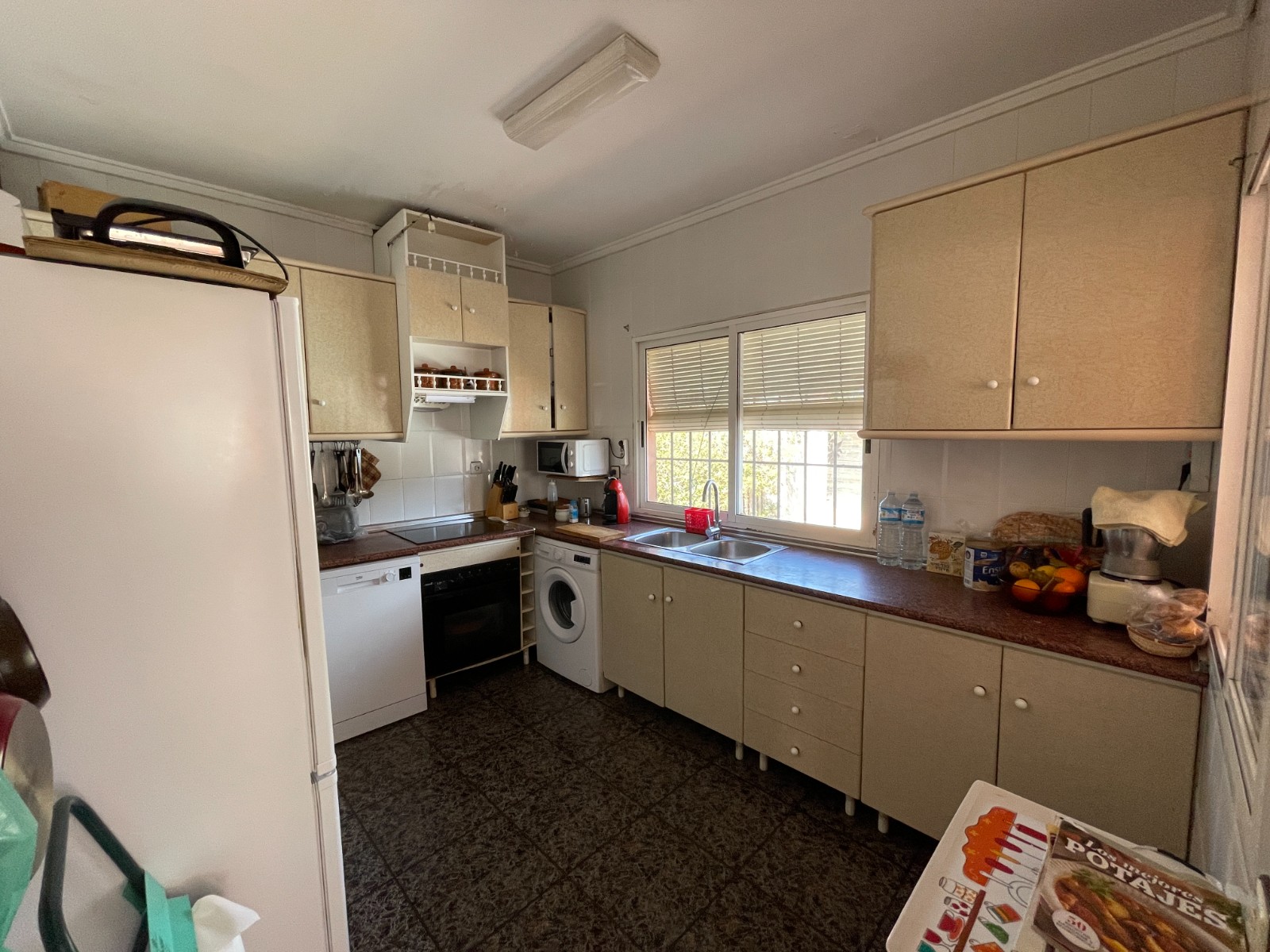 Villa for Sale in Guardamar del Segura, Alicante