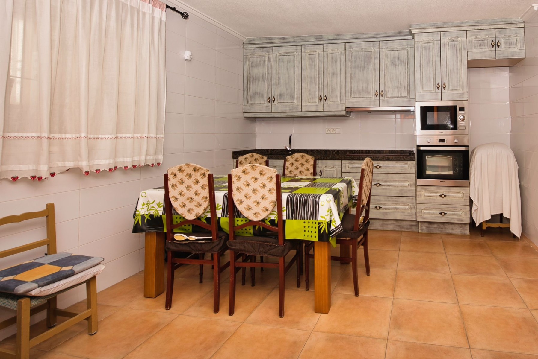 Villa for Sale in Benijofar, Alicante