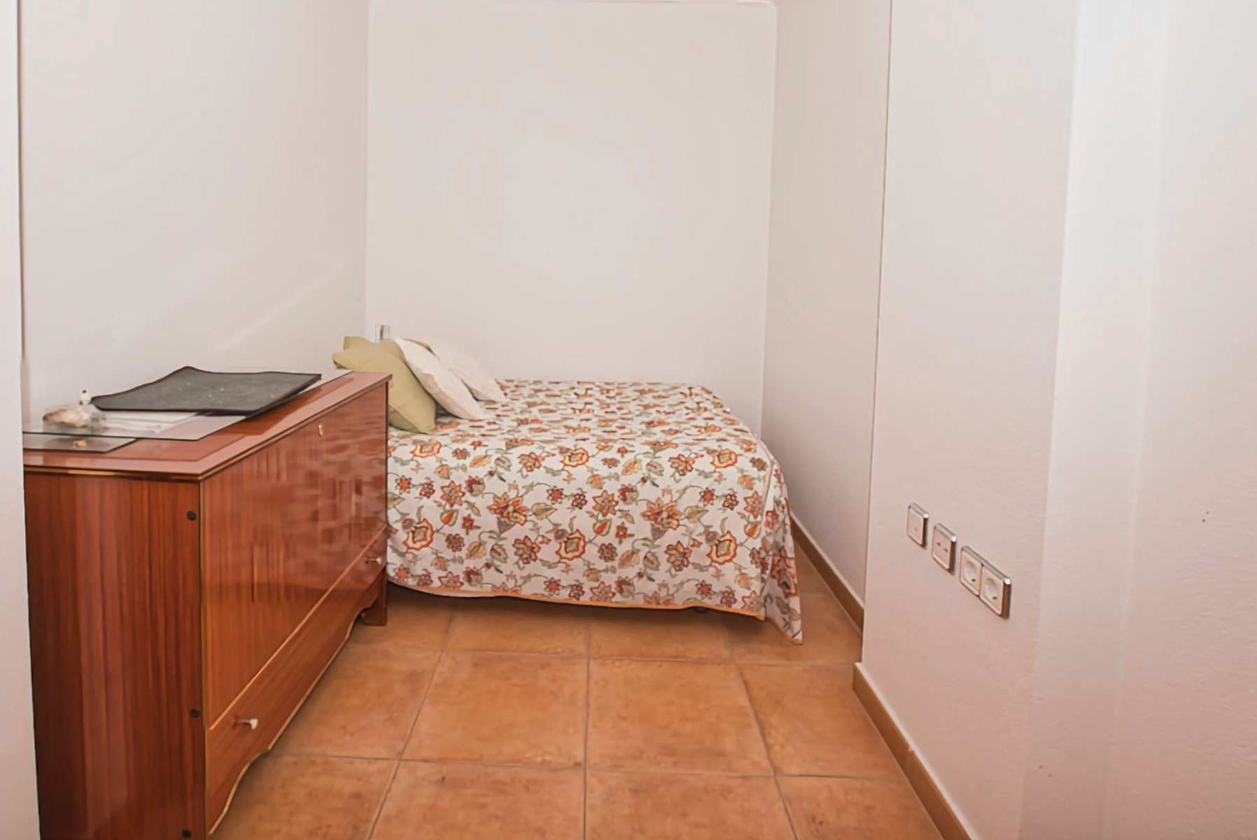 Villa for Sale in Benijofar, Alicante