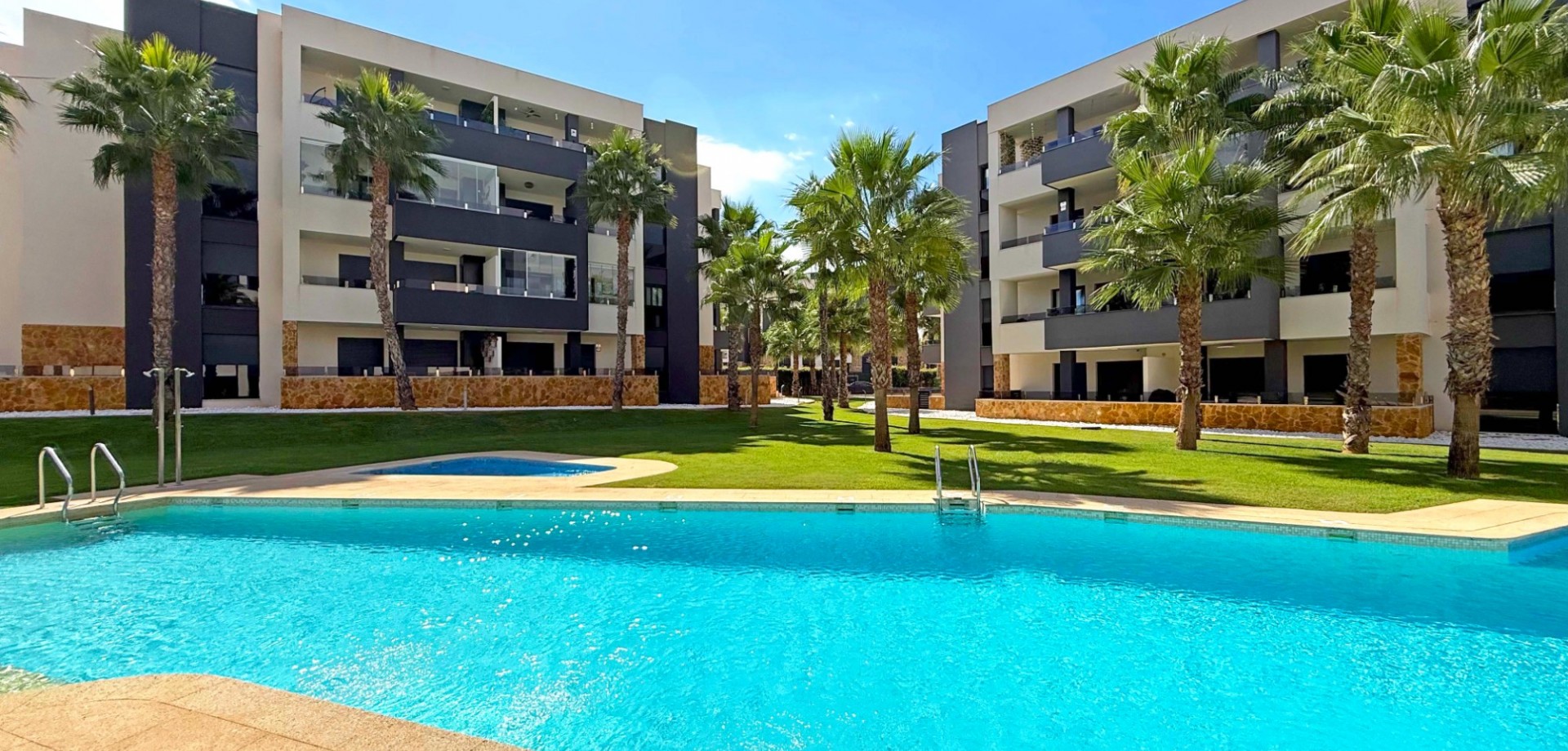 Apartment for Sale in Orihuela Costa, Alicante