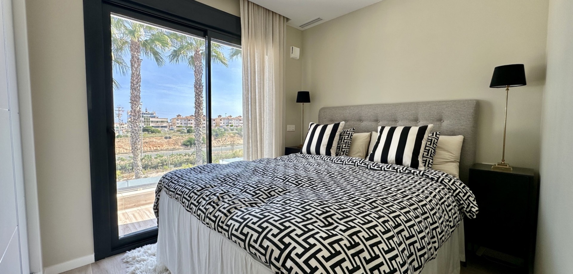 Villa for Sale in Orihuela Costa, Alicante