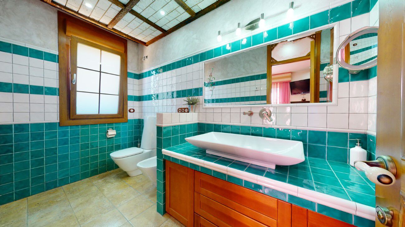 Villa for Sale in Almoradi, Alicante