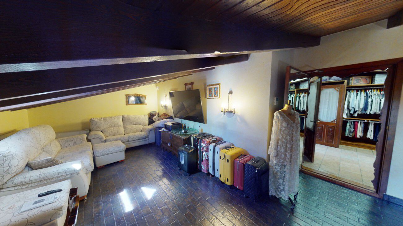 Villa for Sale in Almoradi, Alicante
