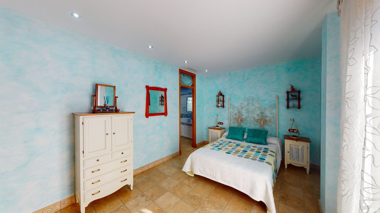 Villa for Sale in Almoradi, Alicante