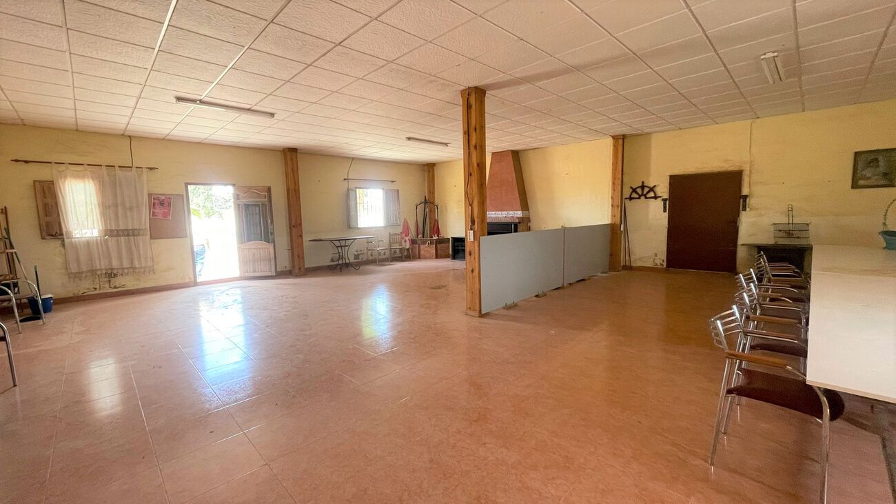 Commercial for Sale in Balsicas, Murcia