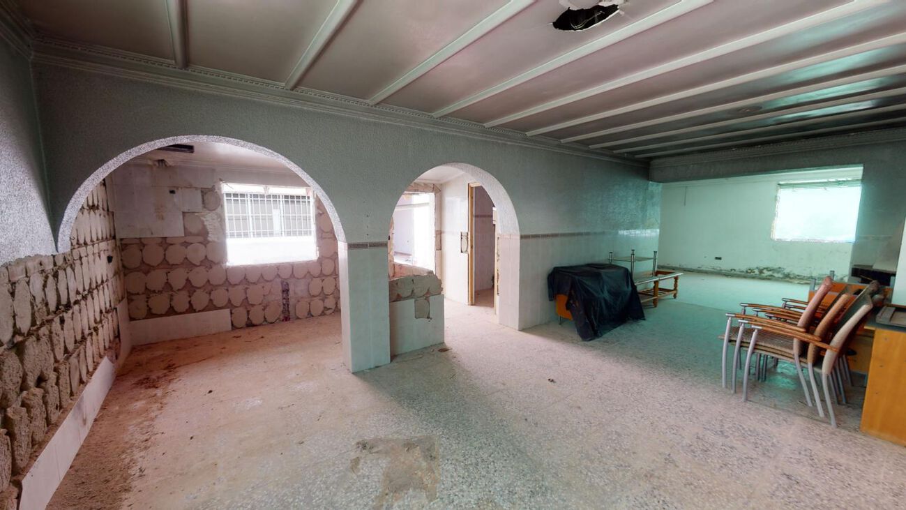 Town House for Sale in Albatera, Alicante