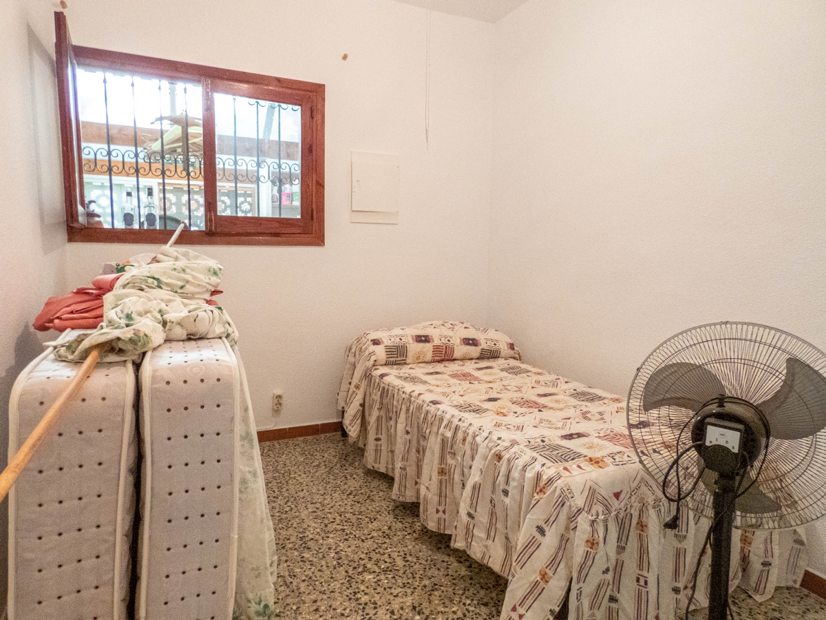 Villa for Sale in Dehesa de Campoamor, Alicante