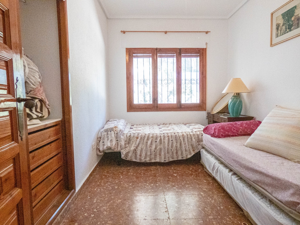 Villa for Sale in Dehesa de Campoamor, Alicante