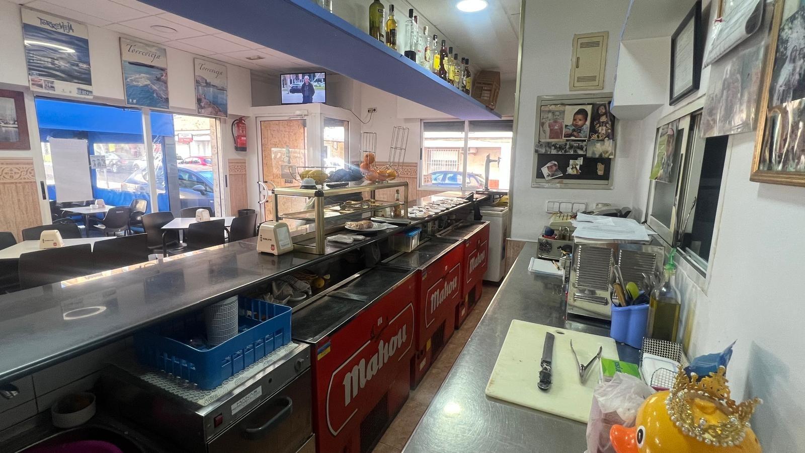 Commercial for Sale in Torrevieja, Alicante