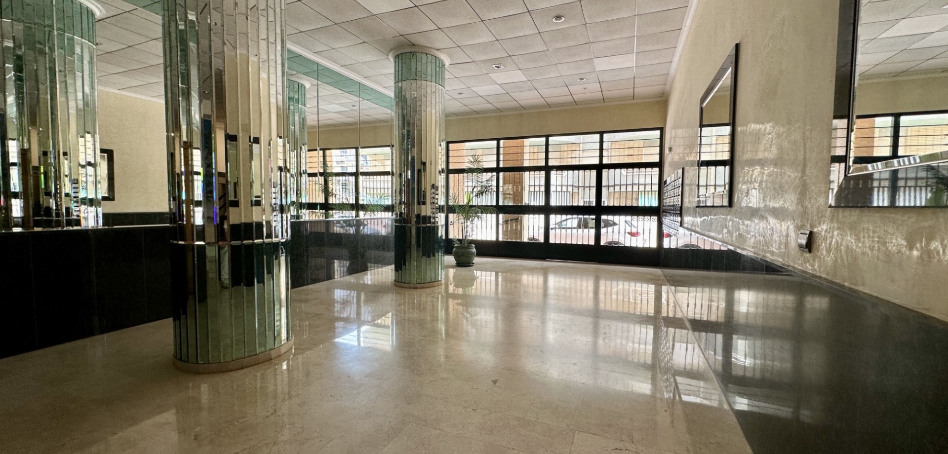 Apartment for Sale in Guardamar del Segura, Alicante