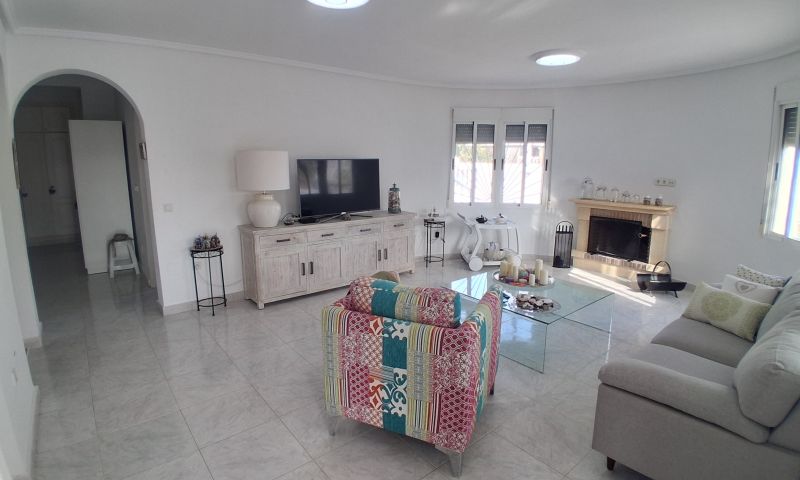 Villa for Sale in Rojales, Alicante