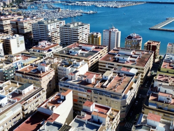 Apartment for Sale in Torrevieja, Alicante