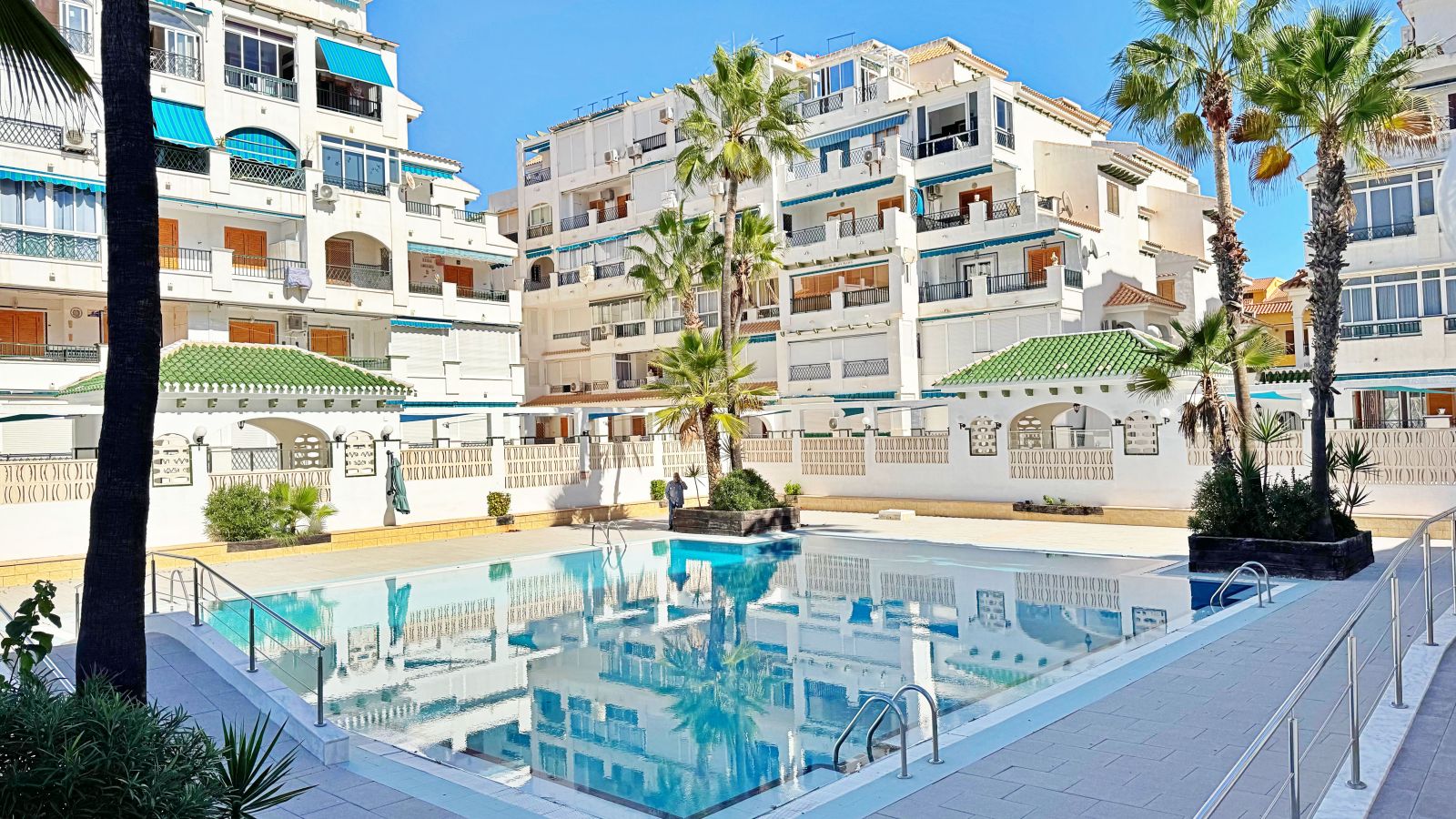 Apartment for Sale in Torrevieja, Alicante