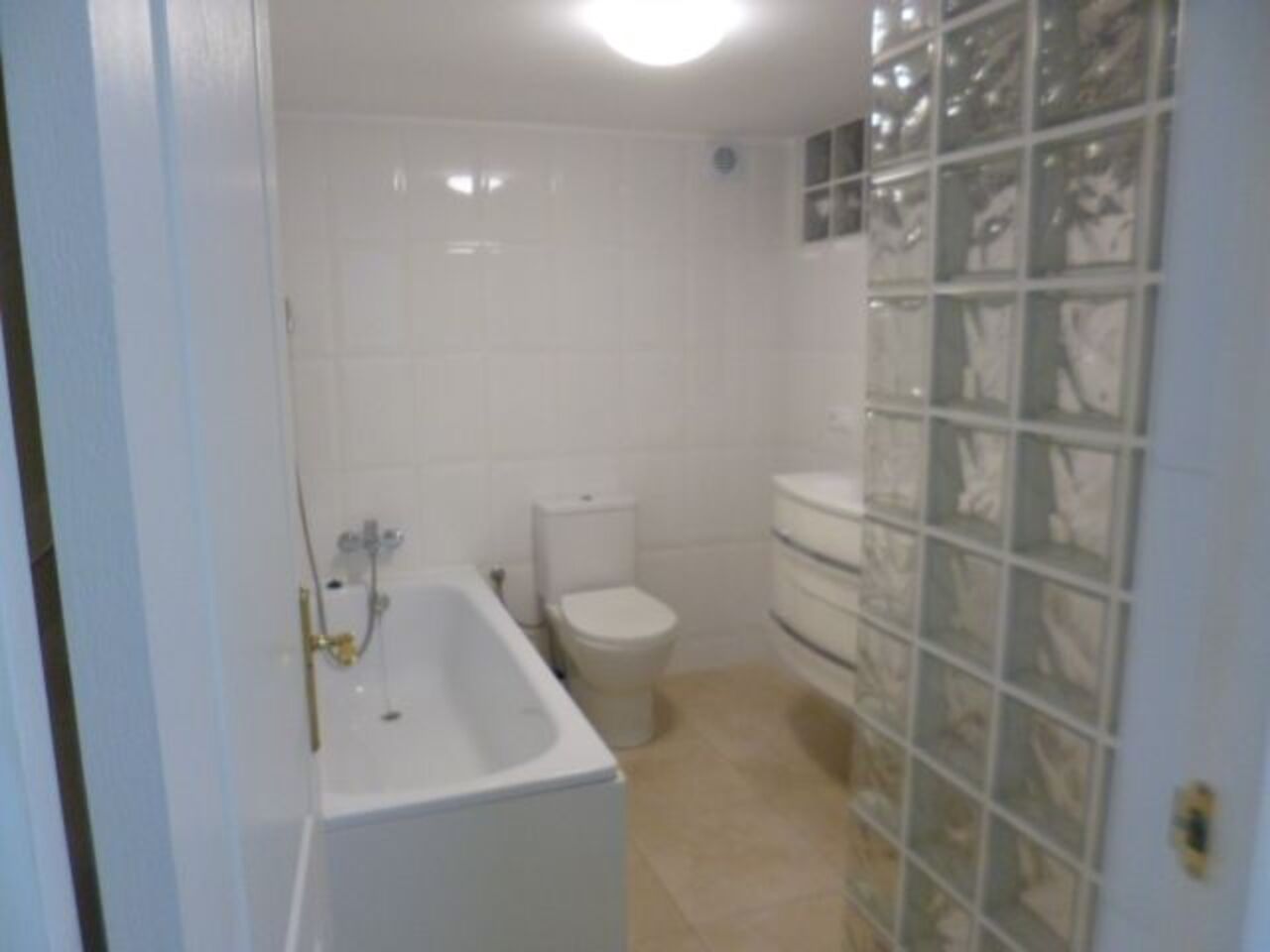 Villa for Sale in Villamartin, Alicante