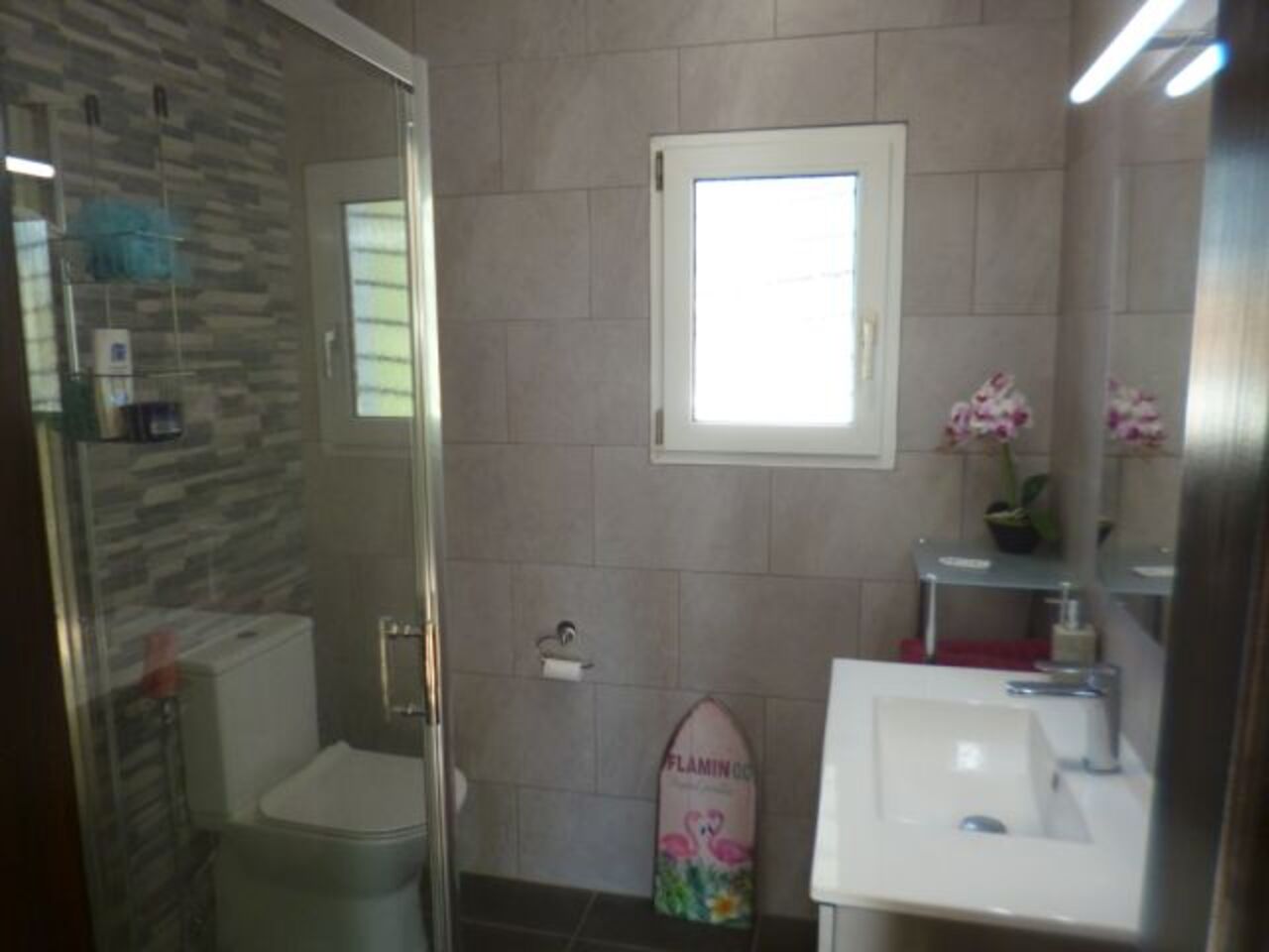 Villa for Sale in Villamartin, Alicante
