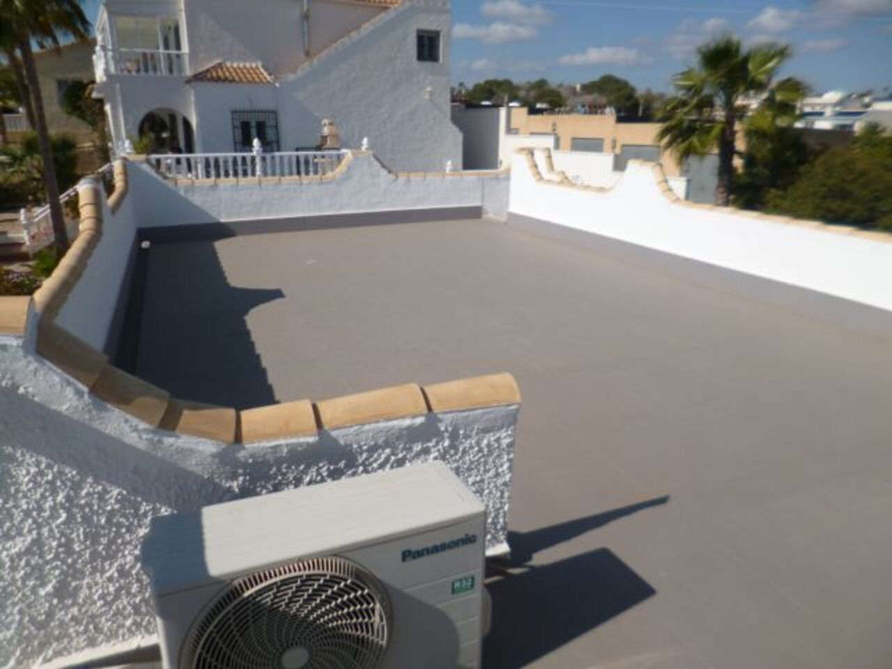 Villa for Sale in Villamartin, Alicante