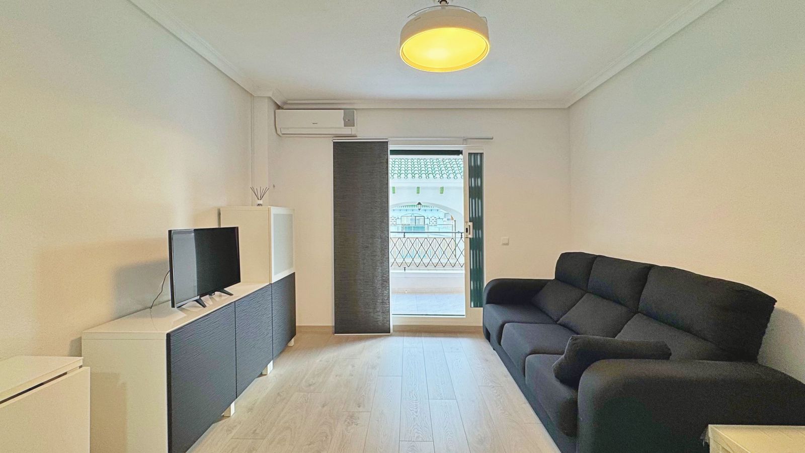 Apartment for Sale in Torrevieja, Alicante