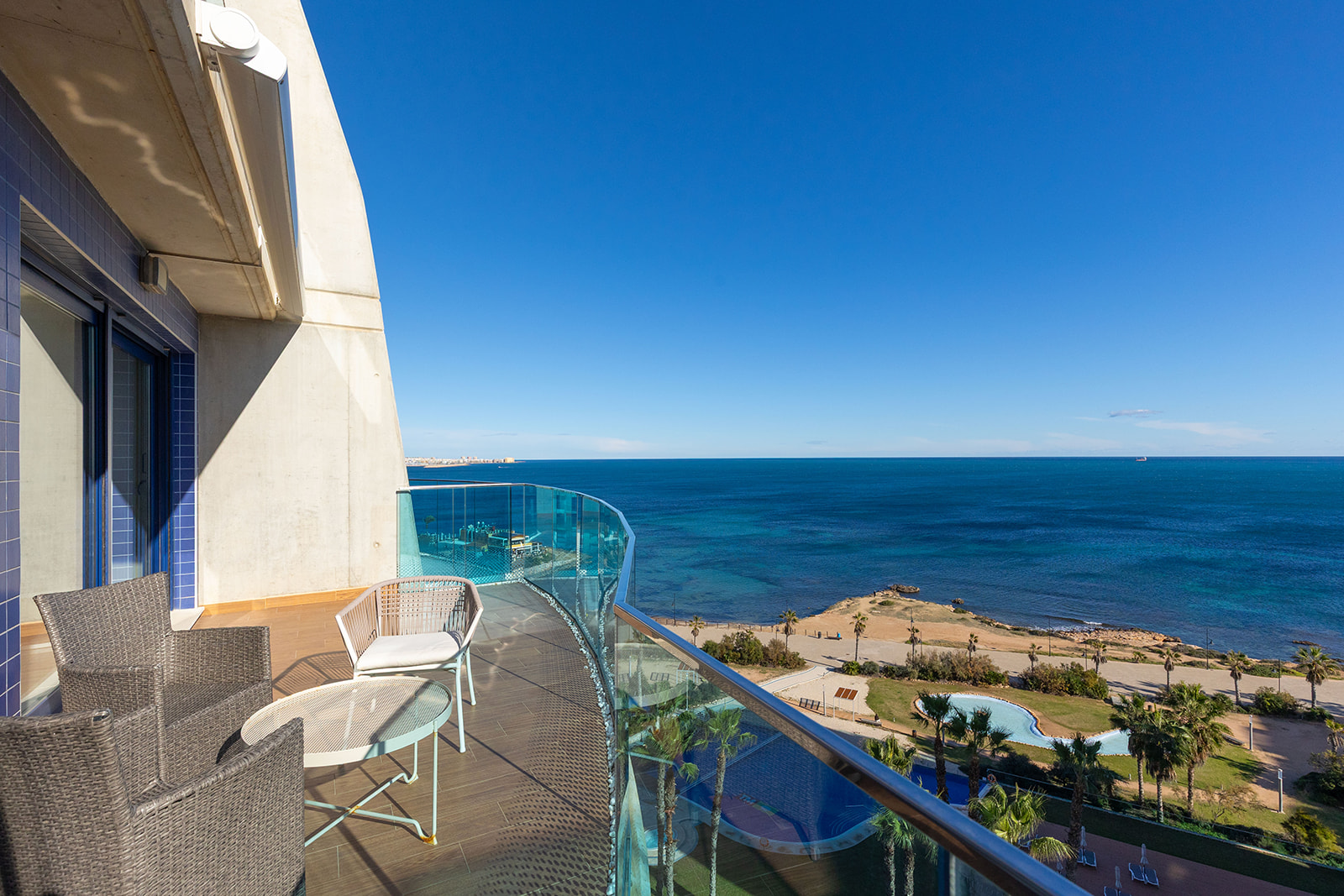 3 propiedades bennecke – diciembre Penthouse for Sale in Torrevieja, Alicante