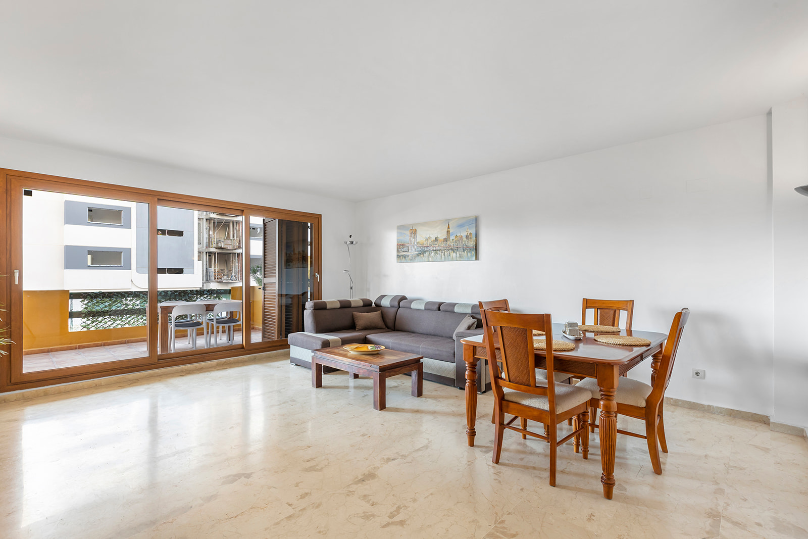 Apartment for Sale in Torrevieja, Alicante