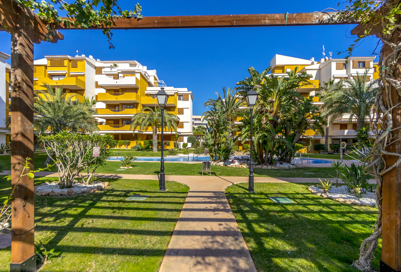 Apartment for Sale in Torrevieja, Alicante