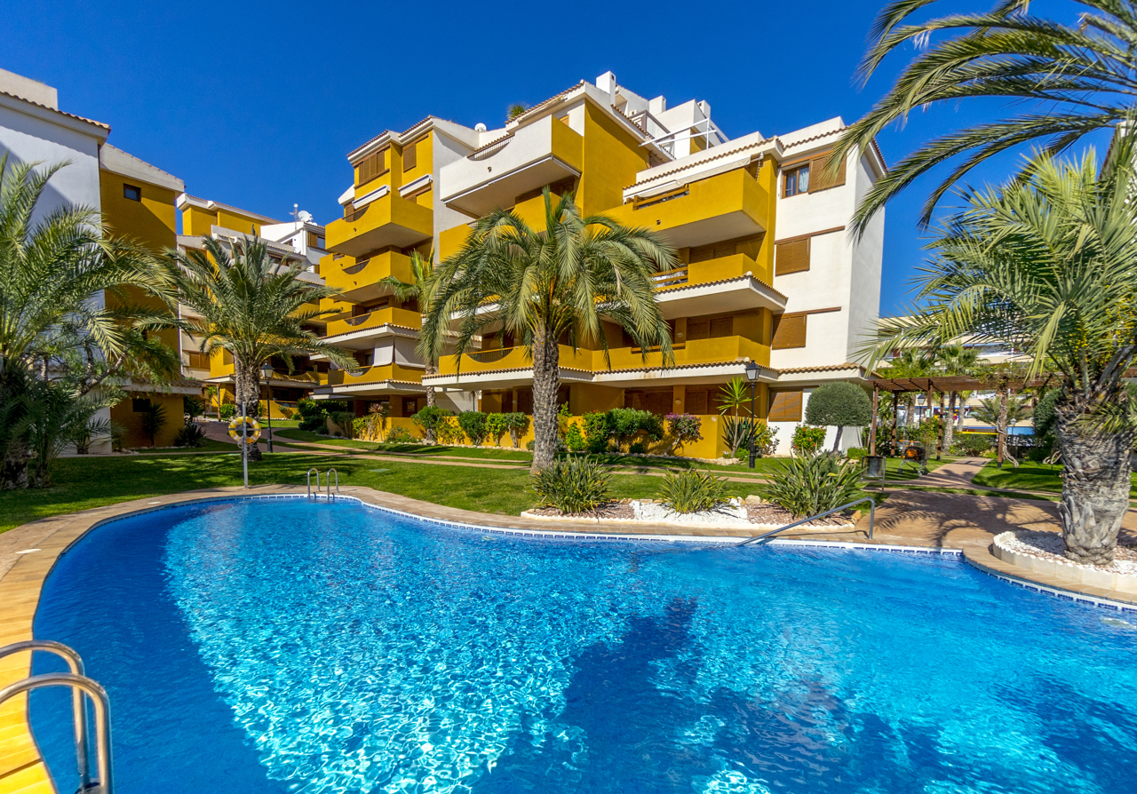 Apartment for Sale in Torrevieja, Alicante